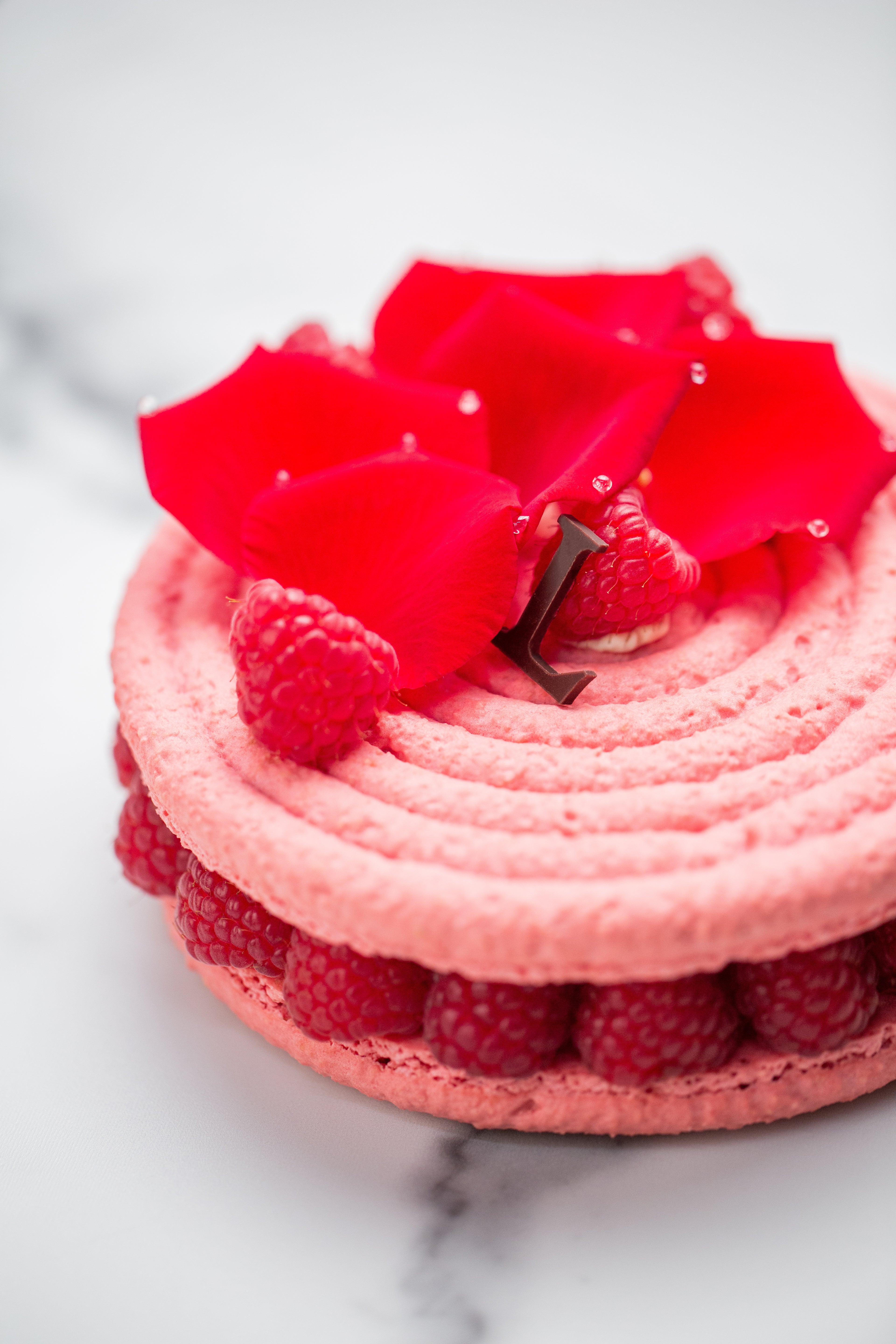 Gourmet Pastries by Ladurée | La Maison Ladurée