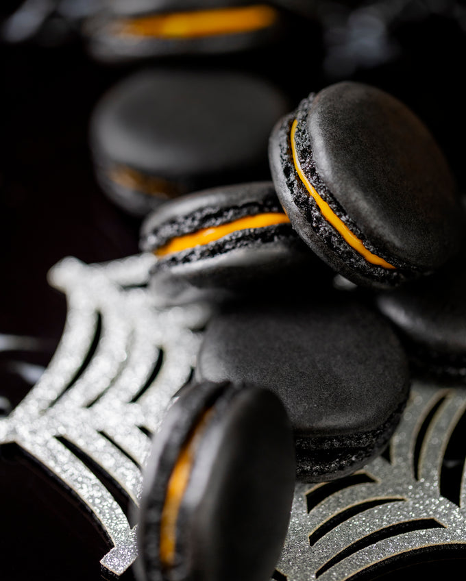 Halloween macaron
