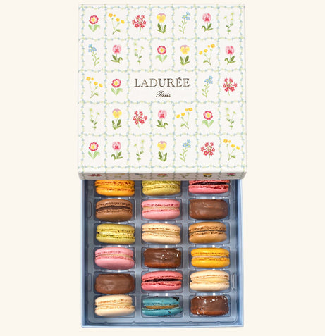 Coffret de macarons printanier