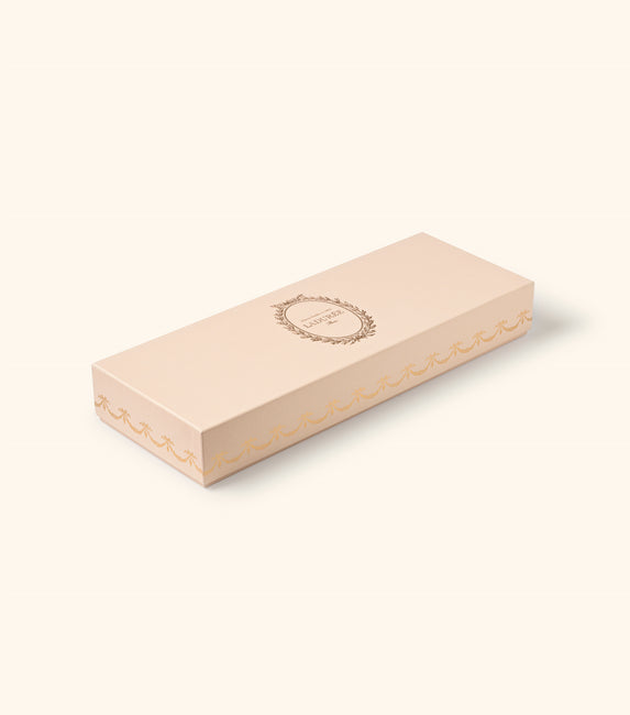"Intemporel" 35 macarons gift box - peach