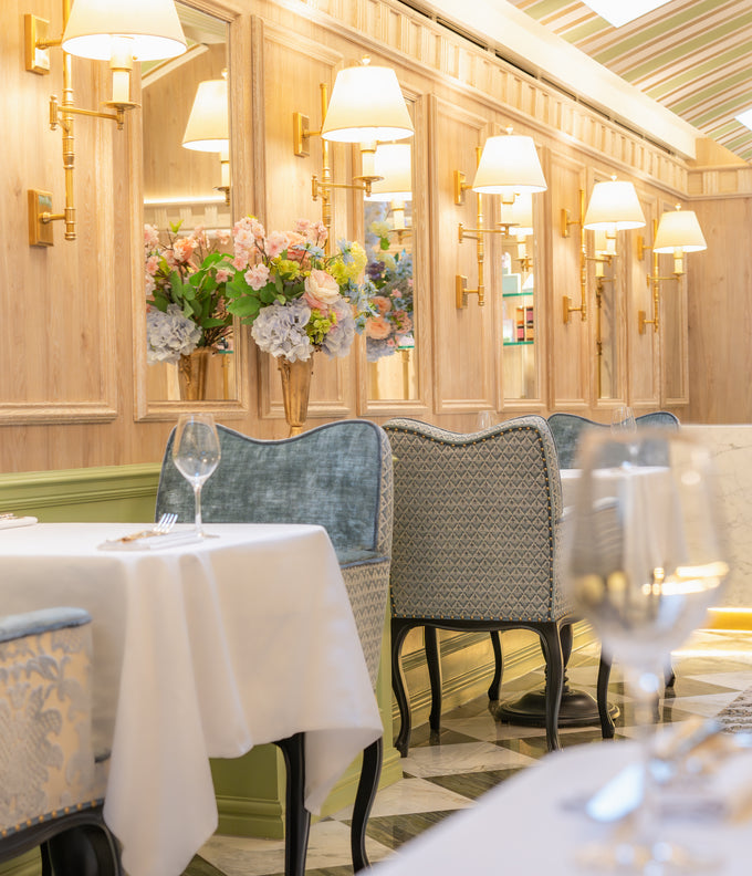 Ladurée Champs-Elysées