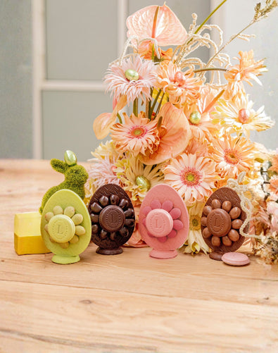 Les Œufs en Fleurs Ispahan, Pistachio, Chocolat Noir, Chocolat lait