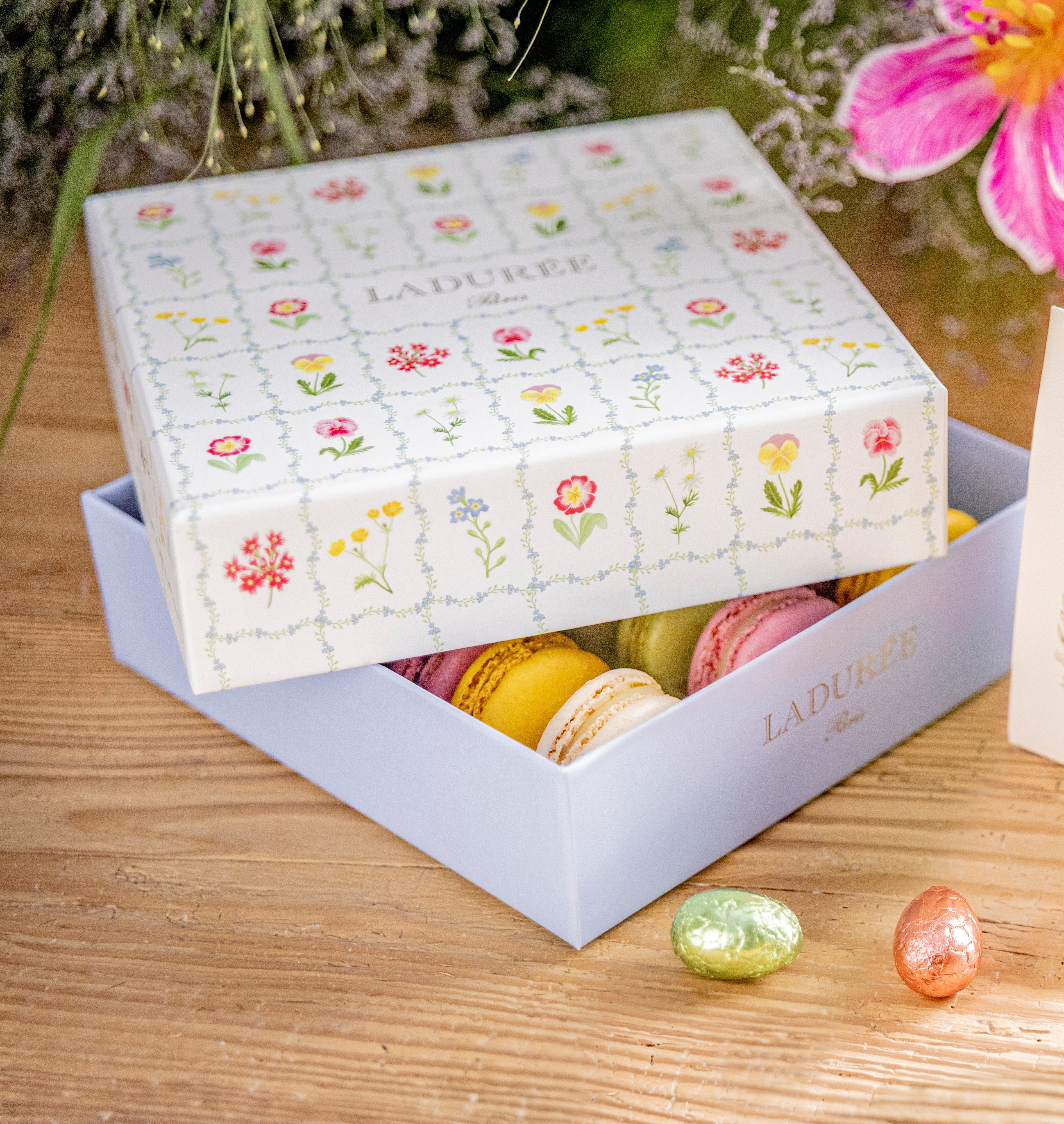 Ladurée Paris - Iconic Macarons, French Pastries & Gift Box