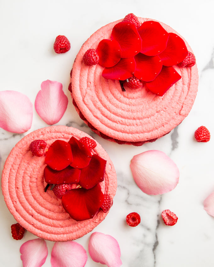 Two Ispahan entremets to share