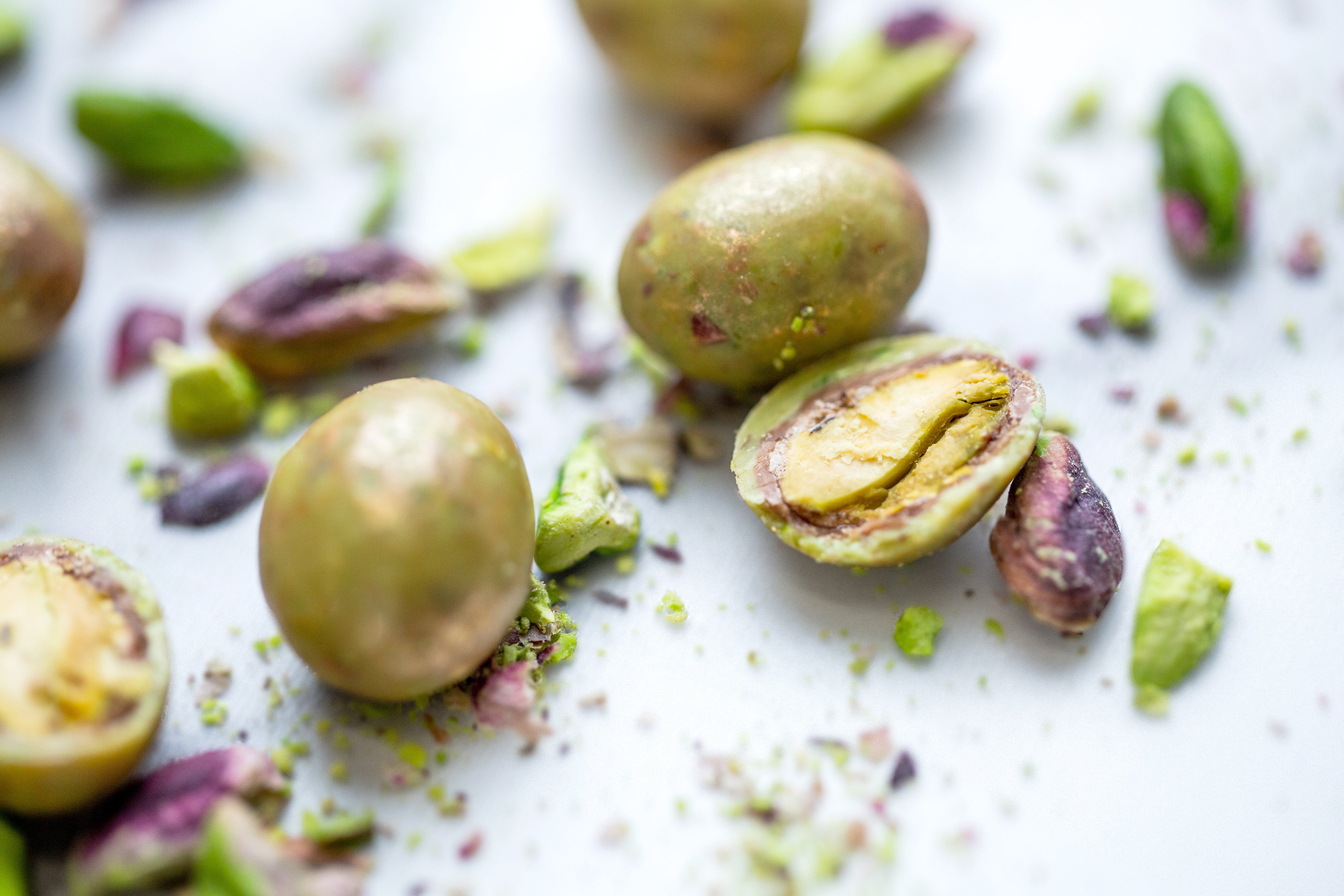 Pearls box pistachio orange blossom | La Maison Ladurée