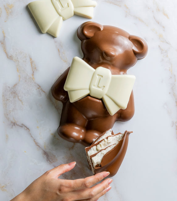 XXL Marshmallow Bear - Milk Chocolate