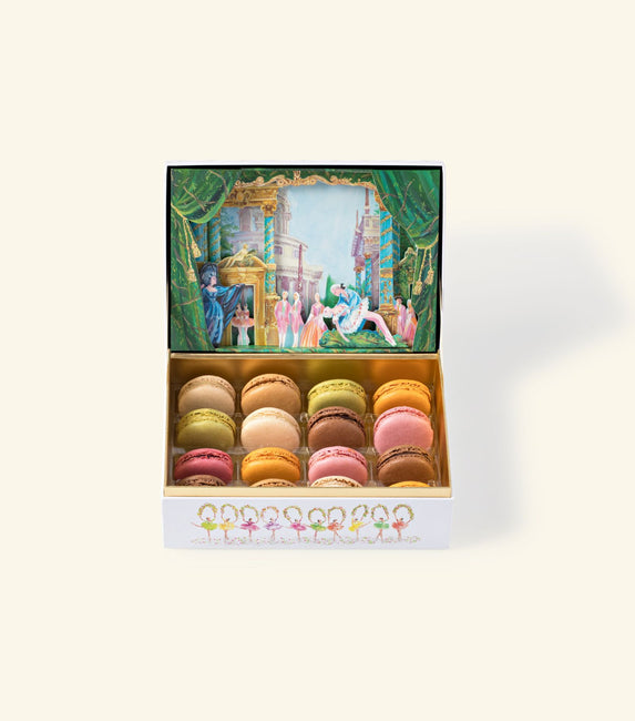 Coffret de 16 macarons "Ladurée x Opéra national de Paris"