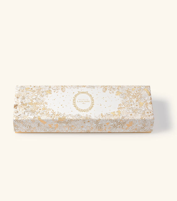 "The Magical Garden" 28 macarons gift box
