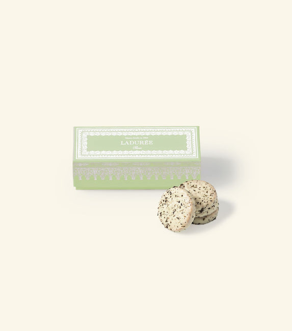 Marie Shortbread Marie-Antoinette tea Shortbread Box | La Maison Ladurée