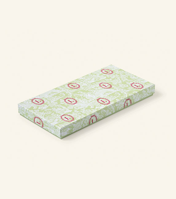 Gift box of 18 Eugénie "Iconic Selection"
