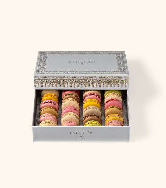 "Napoléon" 24 macarons gift box