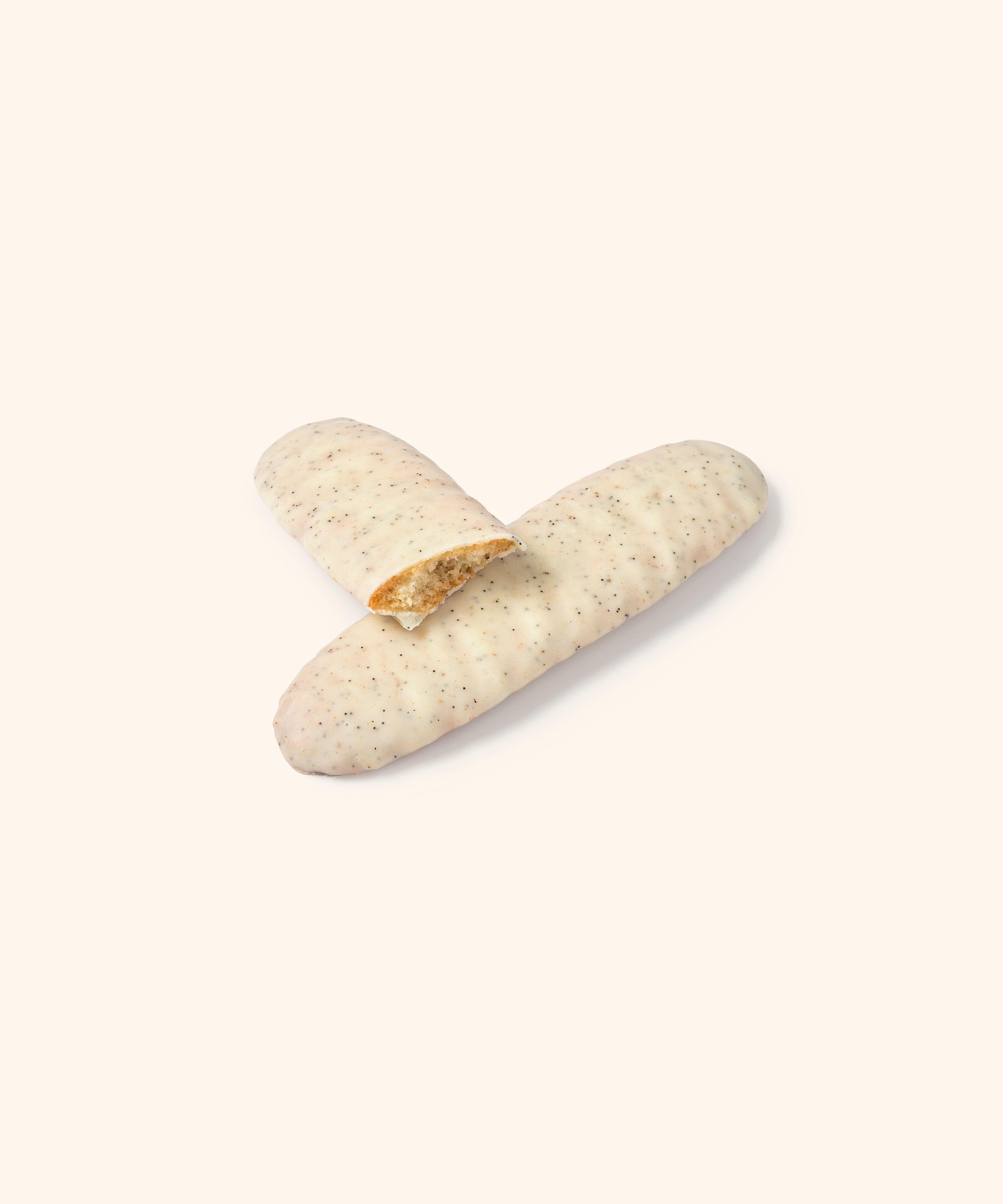 Ladurée Vanilla & Strawberry Langues de Chat | Maison Ladurée