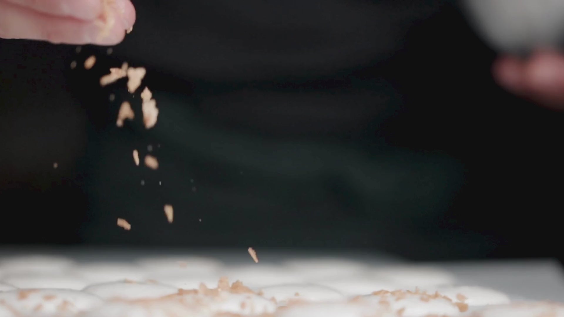 Préparation du macaron de Noël à la châtaigne