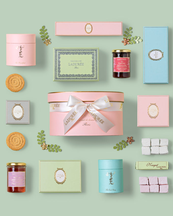 Hamper with Ladurée delicacies