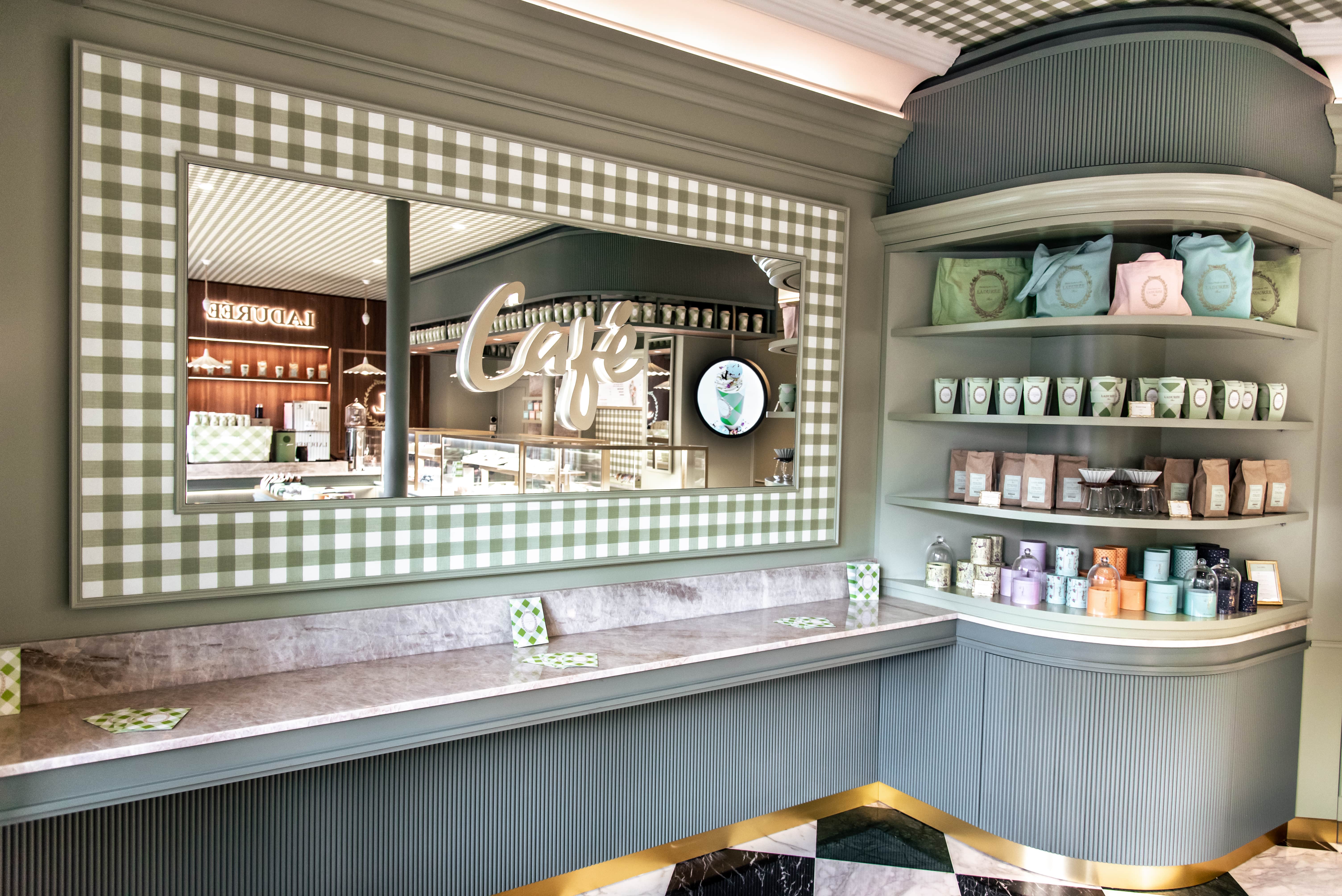 Ladurée Paris Jardin du Luxembourg