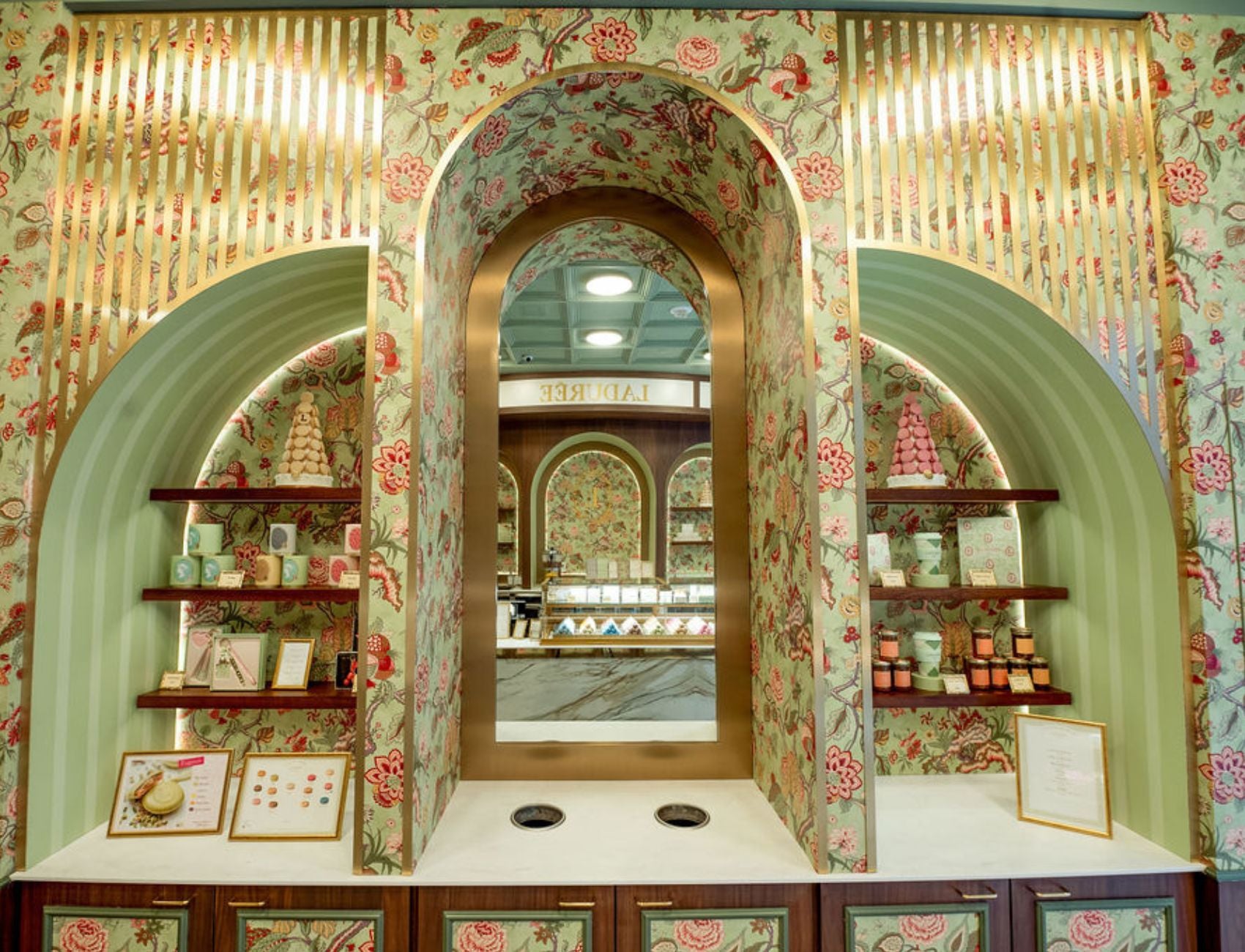 Ladurée Rockefeller Center